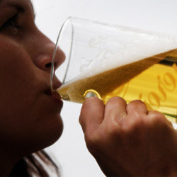 Moderate drinking can improve health in the over-40s