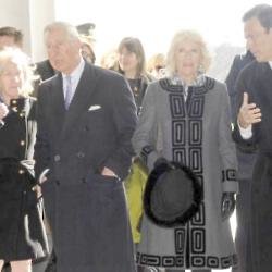 Prince Charles and Camilla visit Lincoln Memorial