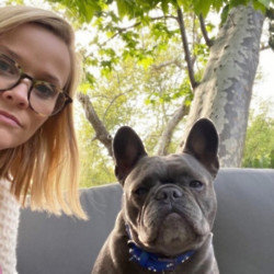 Reese Witherspoon and Pepper (c)  instagram.com/reesewitherspoon