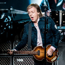 Sir Paul McCartney is reportedly virtually reuniting with John Lennon at Glastonbury