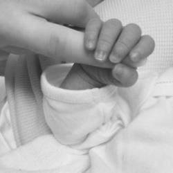 Stephanie Davis' first baby picture [Instagram]