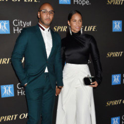 Alicia Keys’ husband insists there is no ‘negative vibes’ over the singer and Usher’s intimate halftime Super Bowl performance