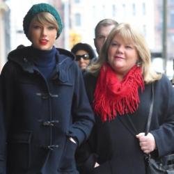 Taylor Swift and Andrea Finlay