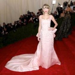 Taylor Swift at the 2015 Met Gala