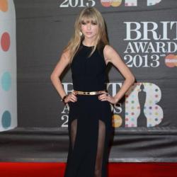 Taylor Swift looked beautiful in Elie Saab last night at the Brits