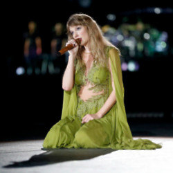 Taylor Swift has four acoustic songs featured in the concert film