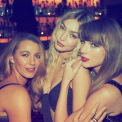 Taylor Swift posed for a snap with Blake Lively and Gigi Hadid