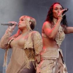 TLC at Mighty Hoopla Festival 