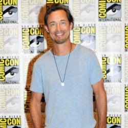 Tom Cavanagh enjoyed working with Bruce Willis