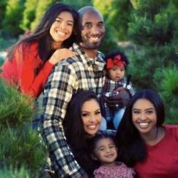 Vanessa Bryant's Instagram post of Kobe and their family