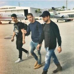 Wilmer Valderrama with Nick and Joe Jonas (c) Instagram