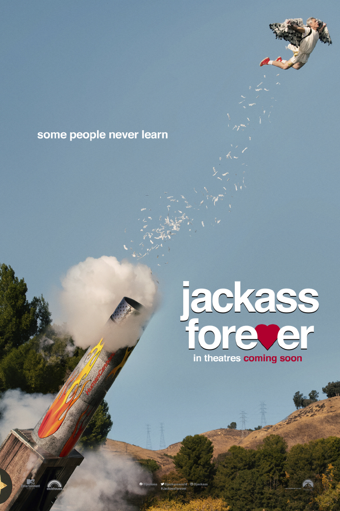 Knoxville takes stunts to new heights in Jackass Forever / Picture Credit: Paramount Pictures