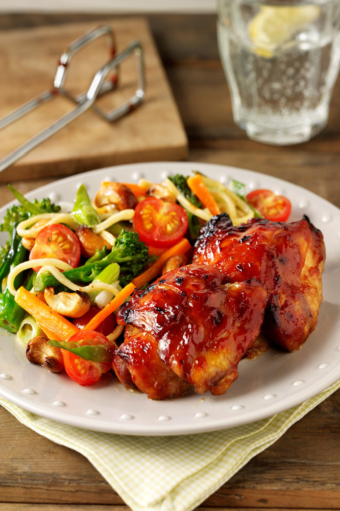 Sticky Chicken Thighs With Egg Noodles