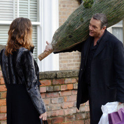 David brings a Christmas tree to Janine's / Credit: BBC