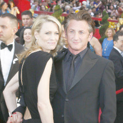 Robin Wright and Sean Penn