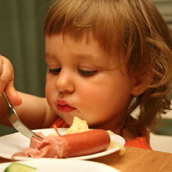 Read meat in children's diet is very important