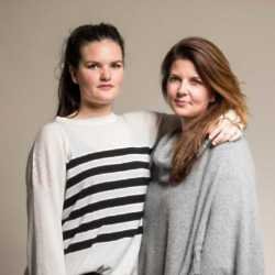 Alannah and Esme, founders of LittleLamb