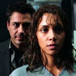Halle Berry in Gothika 