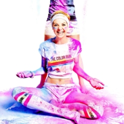 Hollyoaks stars Lucy Dixon and Diane O’Connor show a little goes a long way, as they get colourful in preparation for The Color Run to support Stand U