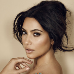 Kim Kardashian has enviable eyebrows