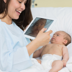 UK Mums and Dads are Creating Digital Lives for newborns