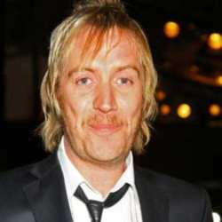 Rhys Ifans and Miller