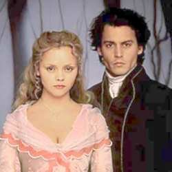 Christina Ricci and Johnny Depp in Sleepy Hollow 