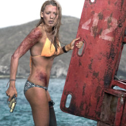 Blake Lively as Nancy in The Shallows / Picture Credit: Columbia Pictures